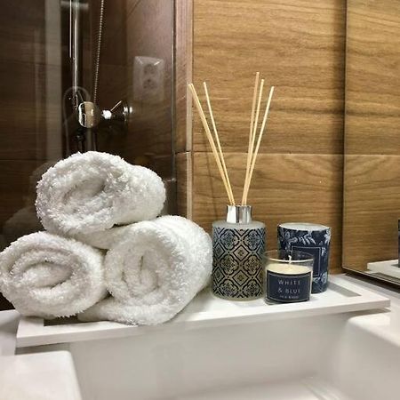 A&C Cozy Apartment Елвас Екстериор снимка