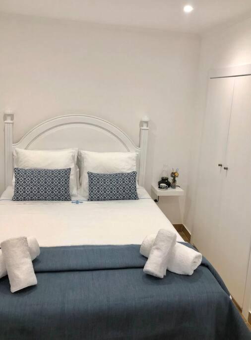 A&C Cozy Apartment Елвас Екстериор снимка