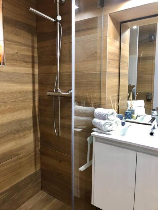 A&C Cozy Apartment Елвас Екстериор снимка